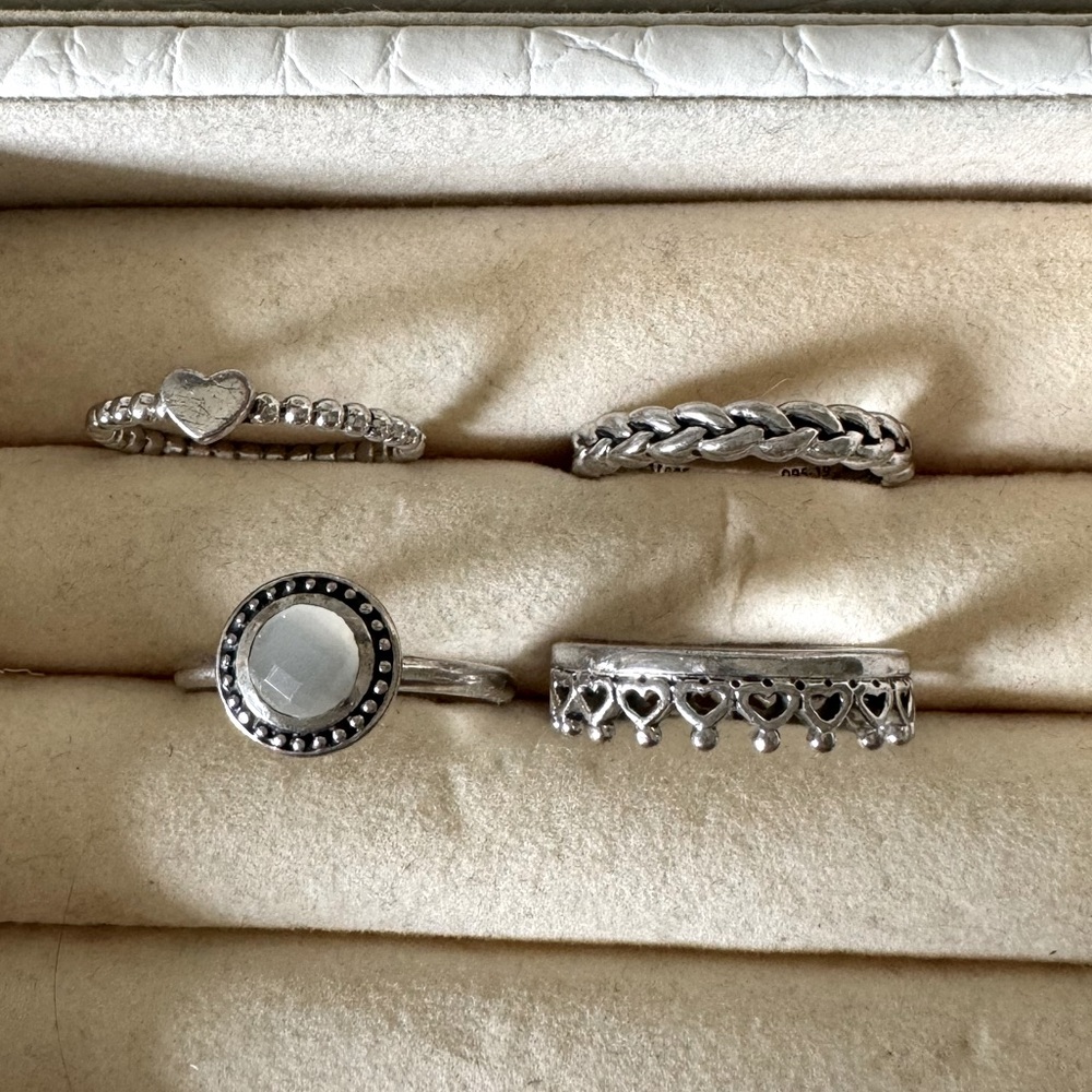 Pandora ring bundle